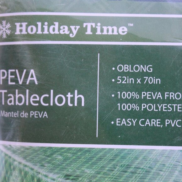 Holiday Time Santa Scene Peva Tablecloth Oblong  52" X 70" - Picture 3 of 5